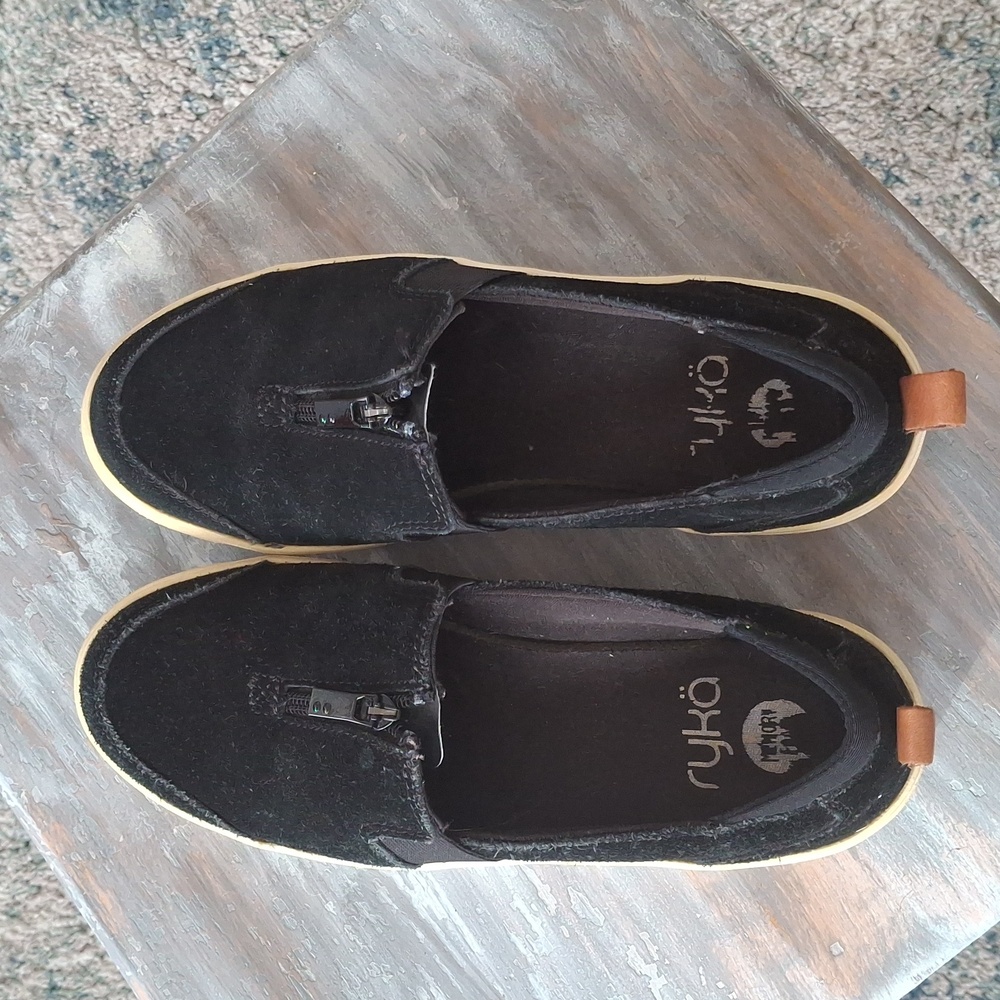 Ryca memory foam shoes